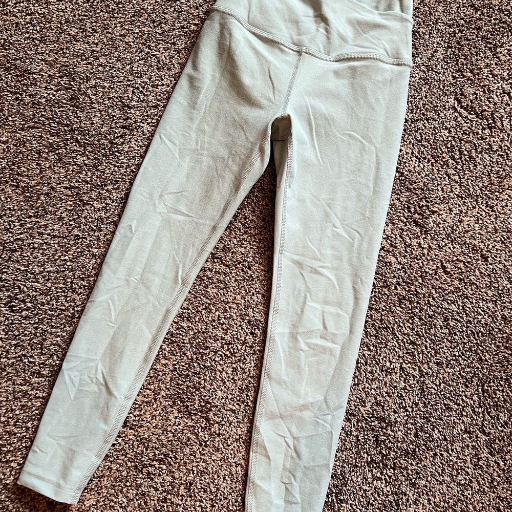 Beyond Yoga Kids Soft Gray Leggings